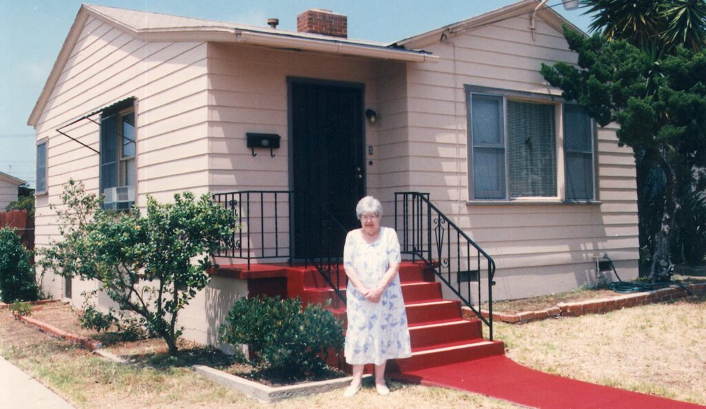 Xmas-in-July-3-copy-1 (3)